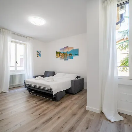 Centro - Bilocale Moderno Per 4 Ospiti Apartmán